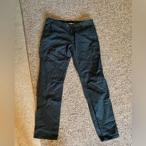 Chino with flap button back pockets by scotch and soda